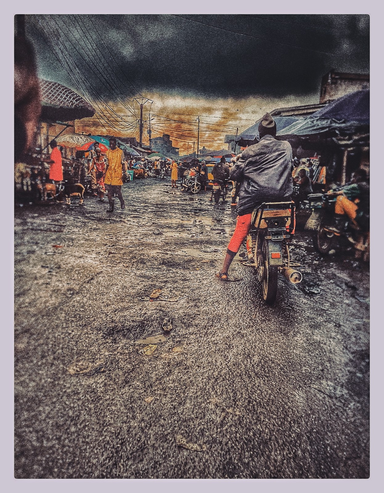 Photographie Marché sous la Pluie